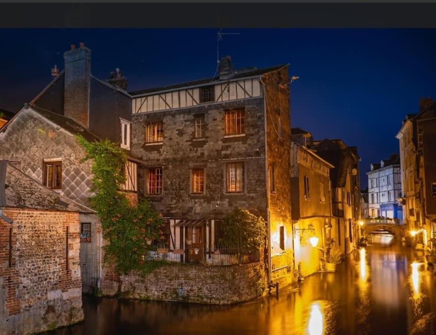 Chic Et Normand, Parking Facile, Wifi Hd Appartement Pont-Audemer Buitenkant foto